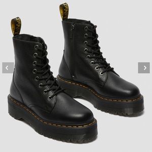 DR MARTENS Jadon Boots